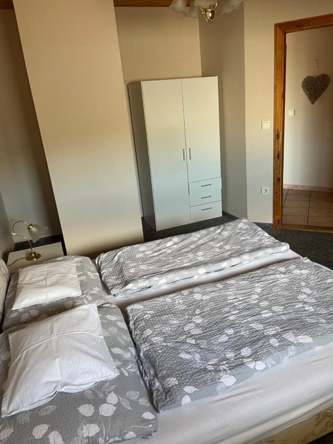 Esther Apartman Gyenesdiás Exteriér fotografie